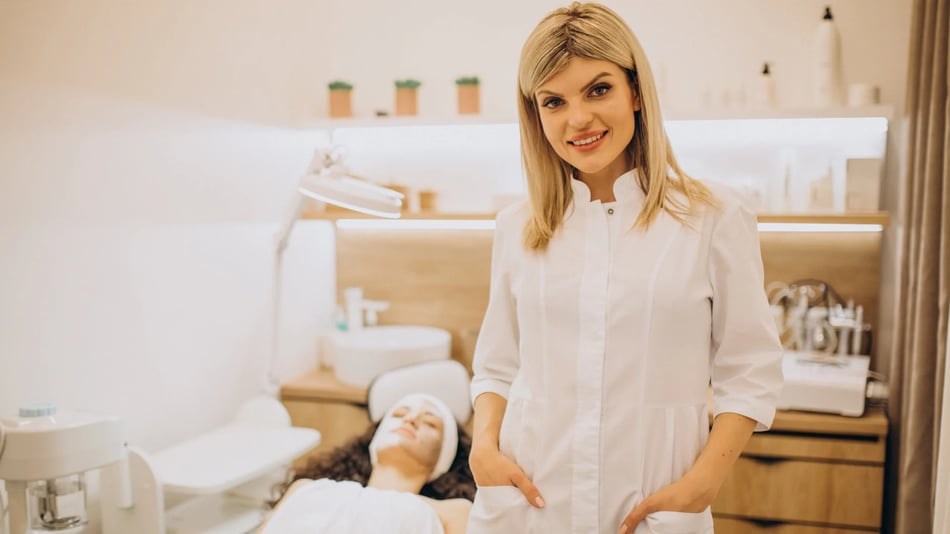Etichette per saloni di bellezza dal design piatto | Vettore Gratis